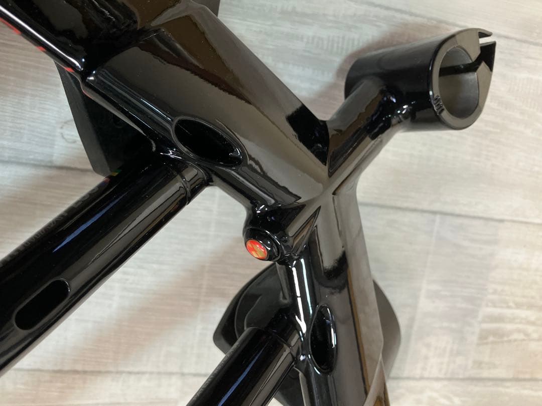 訳あり　Vision トライアスロン・TTバイク用ハンドル　B16