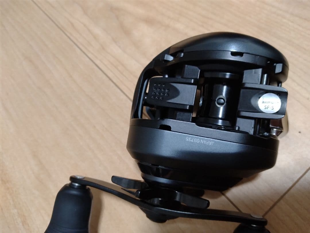 17 エクスセンスdc アンタレス メタニウム シーバス シマノ ベイトリール