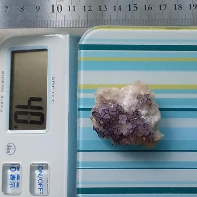 40g　縁取りフローライト　キューブタイプ　鉱物標本　フローライト