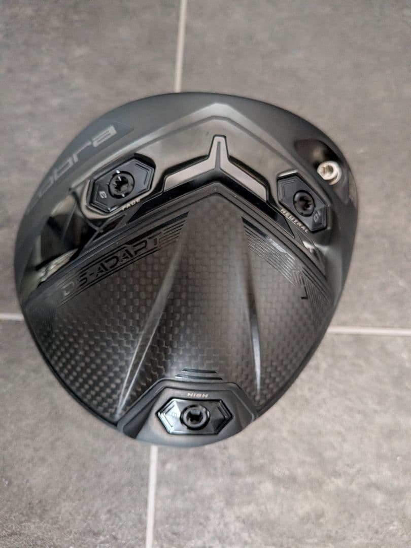 ●かなり美品　激飛び●コブラ DS ADAPT LS ドライバー9度ヘッド単体