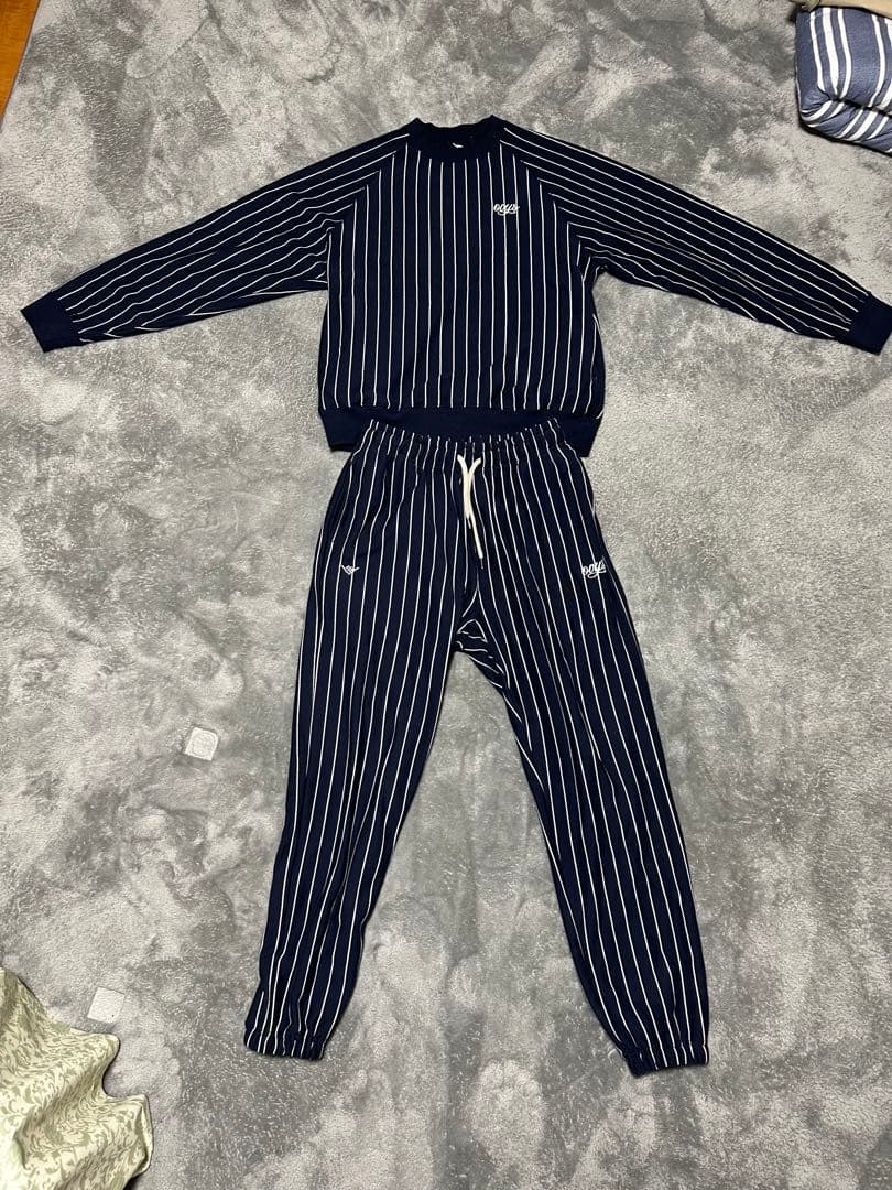 ピンストライプ　スウェット　ovys セットアップ　ネイビー　オーバーサイズ