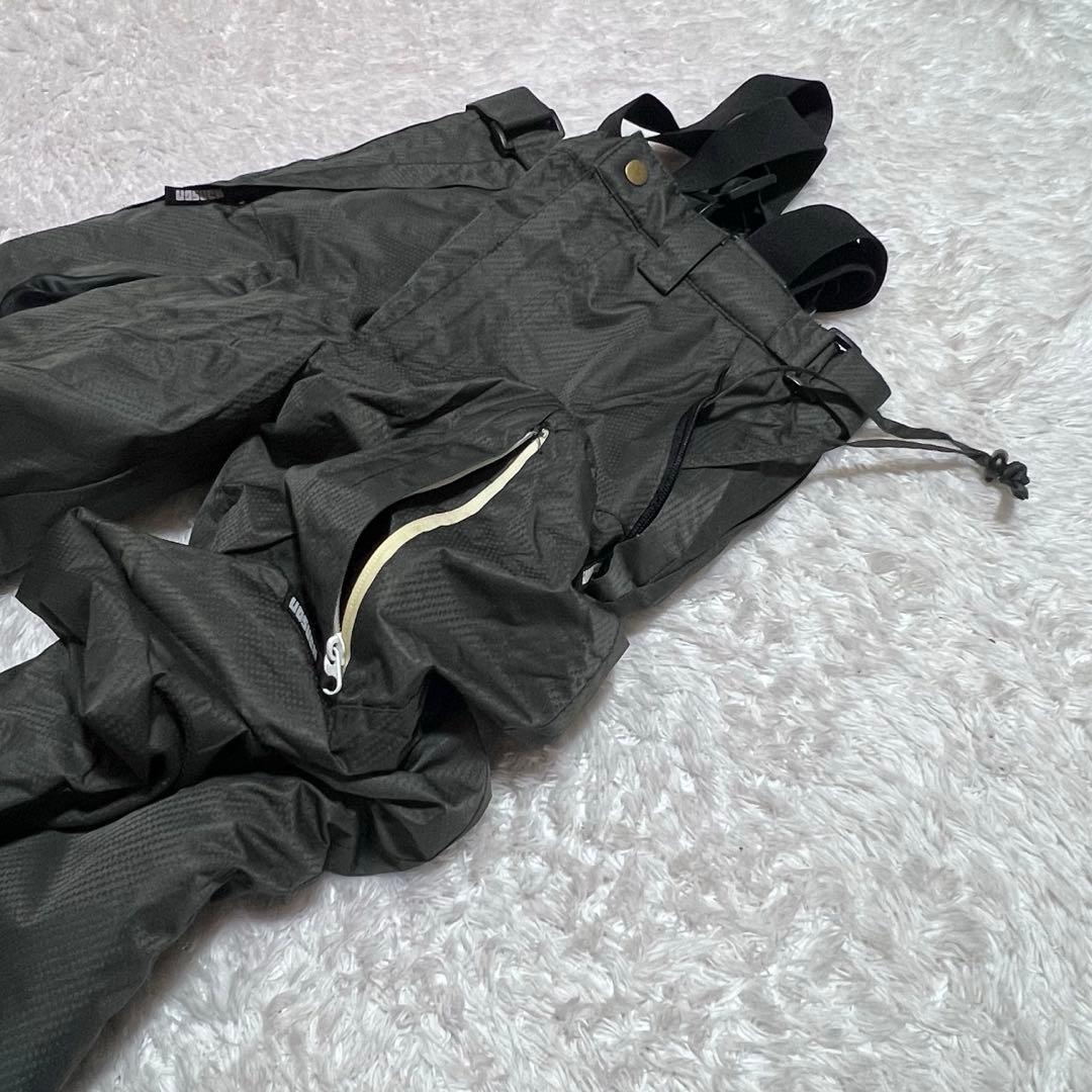 スノーウェア　セットアップ　スキーウェア　上下　スノボウェア