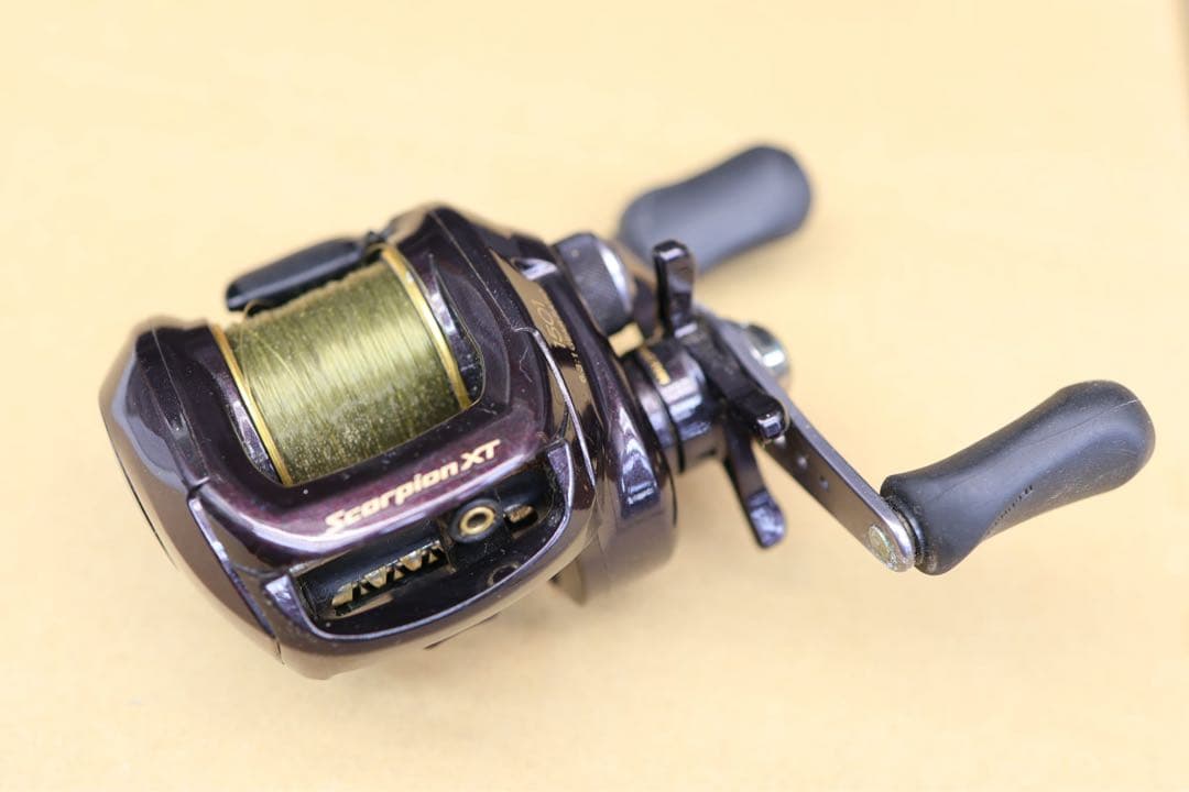 SHIMANO Scorpion XT 1501 リール