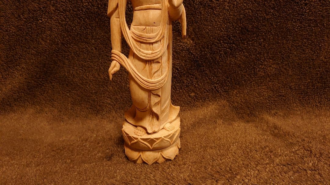 観音　観音様　井波彫刻　井波　仏教美術　仏教　寺院放出　一体