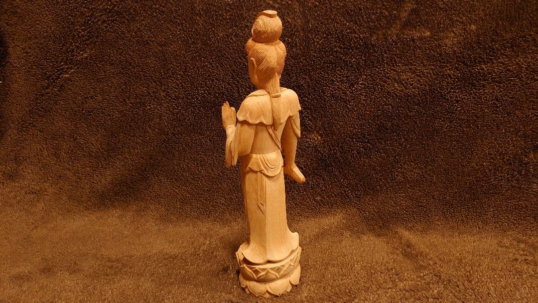 観音　観音様　井波彫刻　井波　仏教美術　仏教　寺院放出　一体