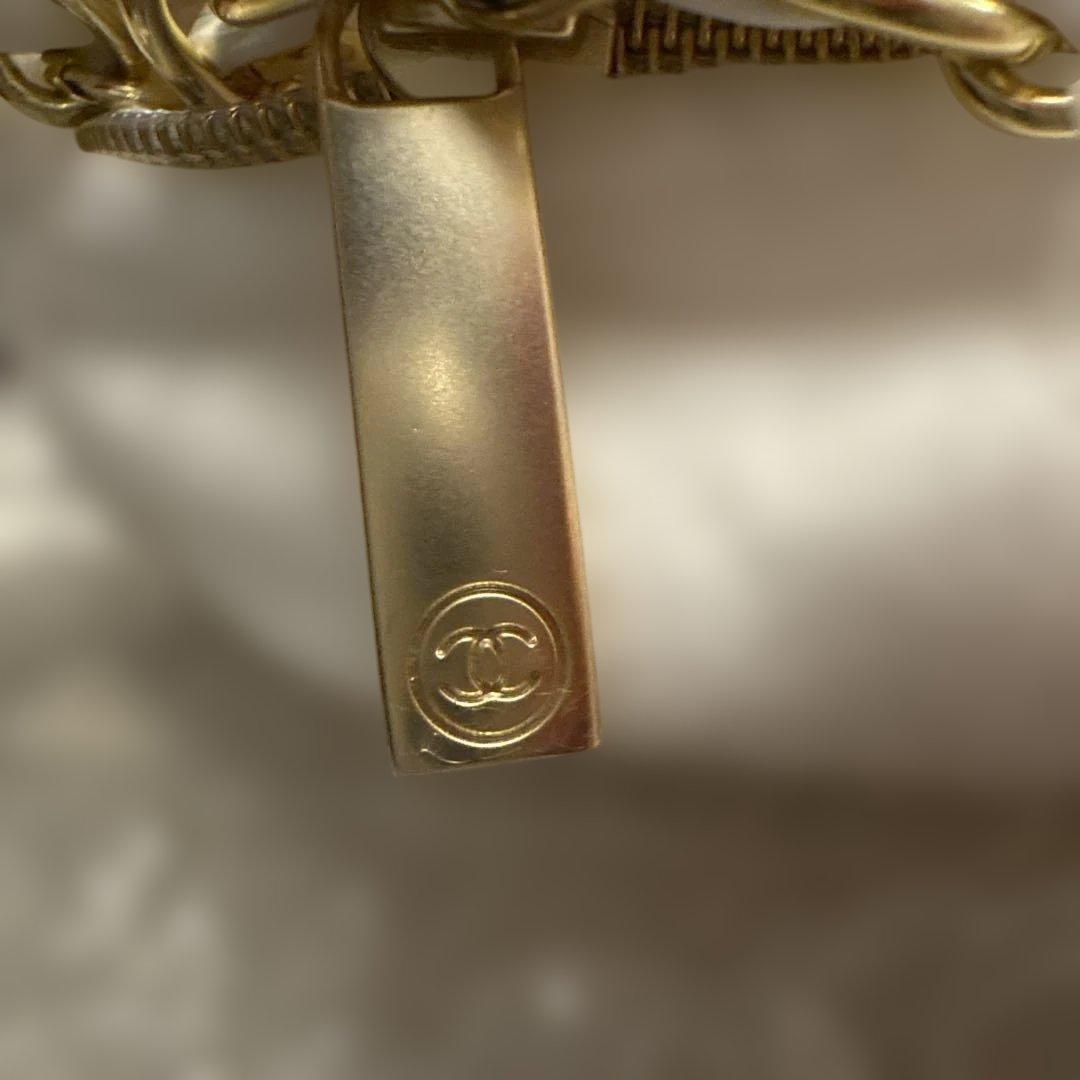 購*読様 CHANEL ホワイト フリースポーチ ノベルティ チェーンショルダー