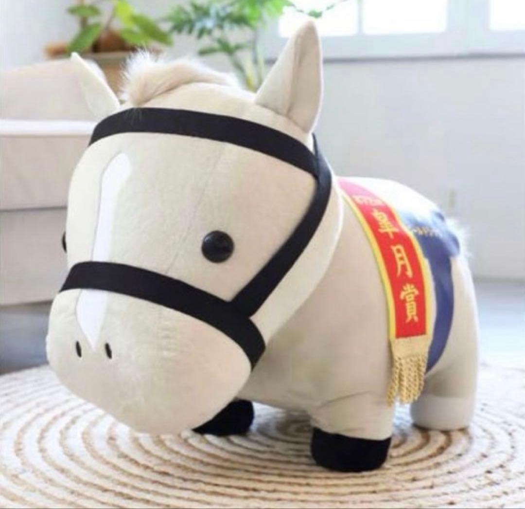 サラブレッドコレクション　MEGA BIGぬいぐるみ　ゴールドシップ