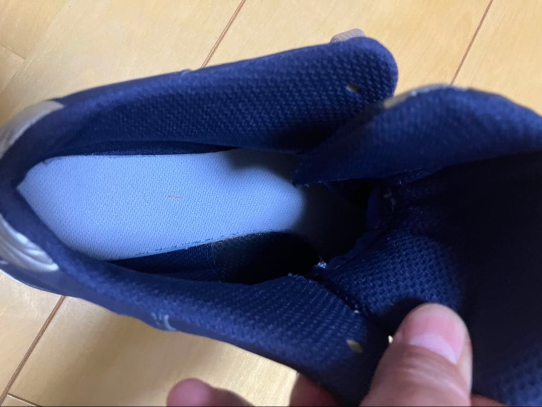 マリナーズイチロー選手サイン入り証明書付き実使用シューズ