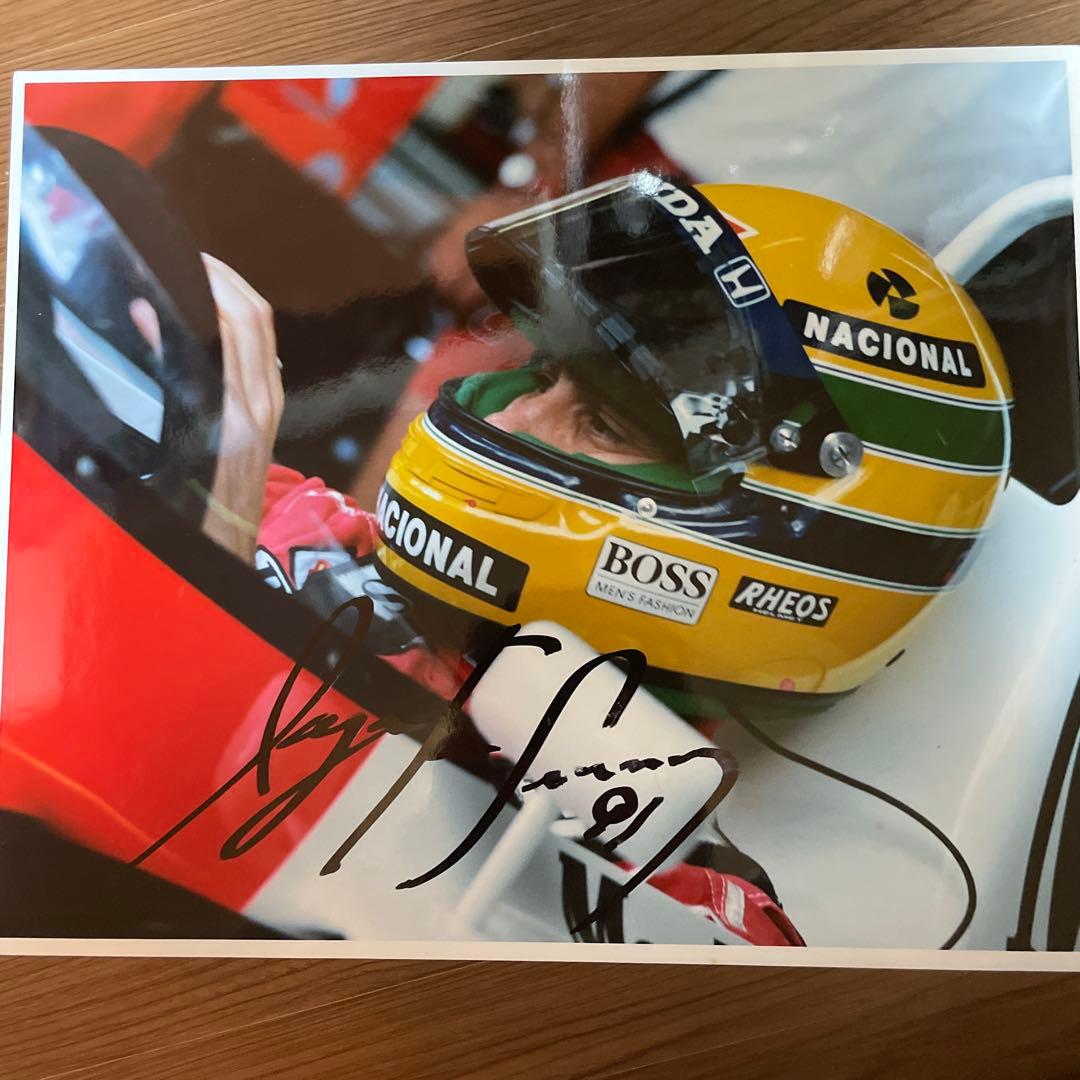 アイルトン・セナ 直筆サイン入りF1写真