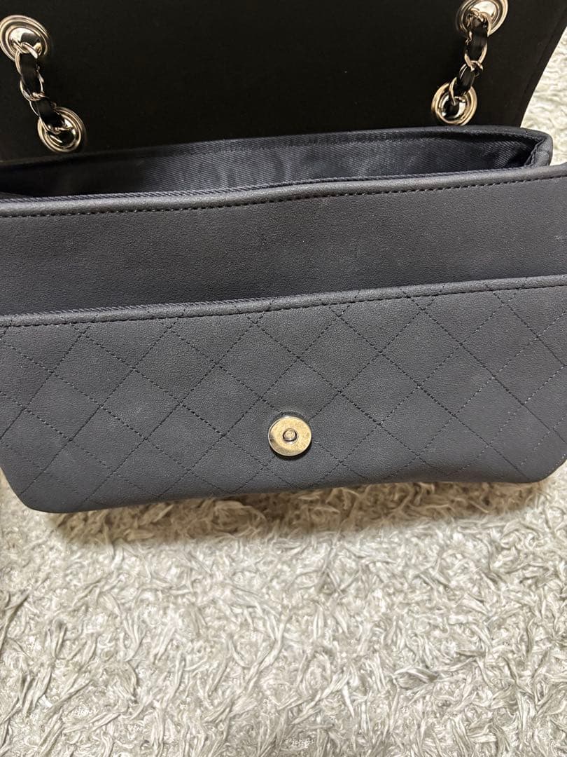 ③バックスキン風　　チェーンバッグ　ノベルティ