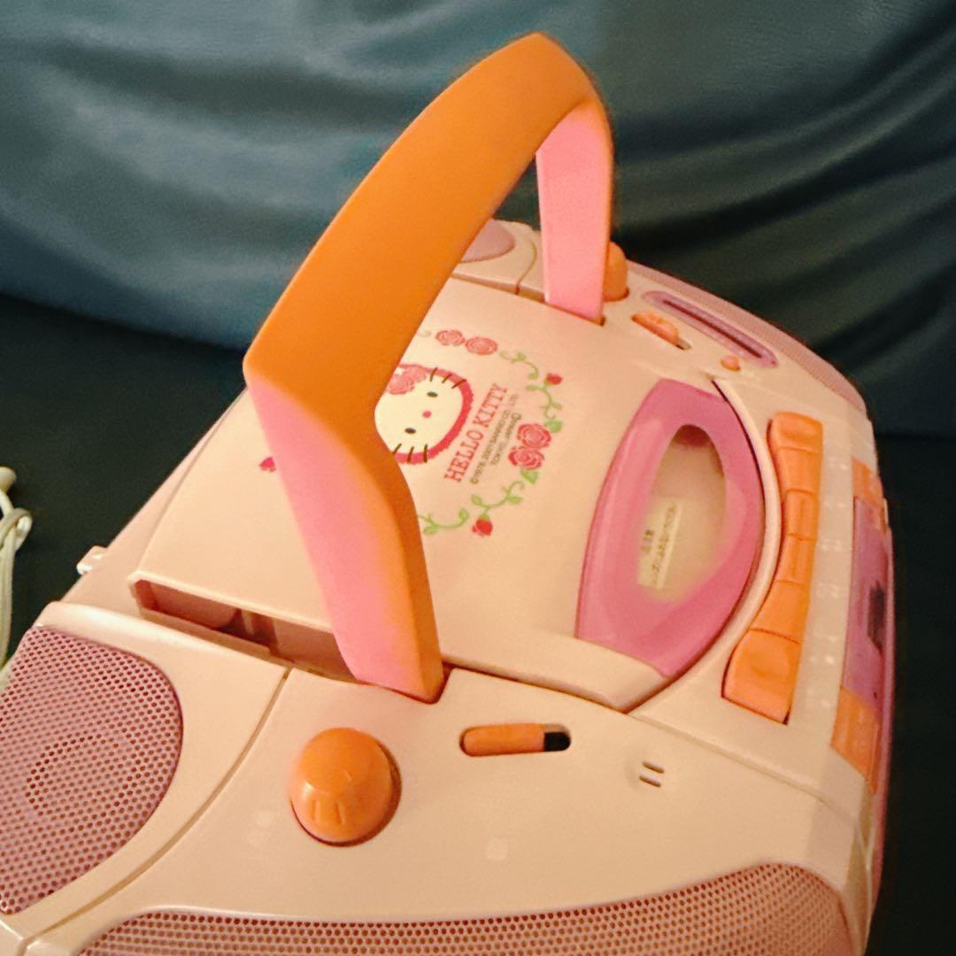 【希少】ハローキティ CD・ラジオ・カセットプレーヤー（外箱なし）サンリオ　レア