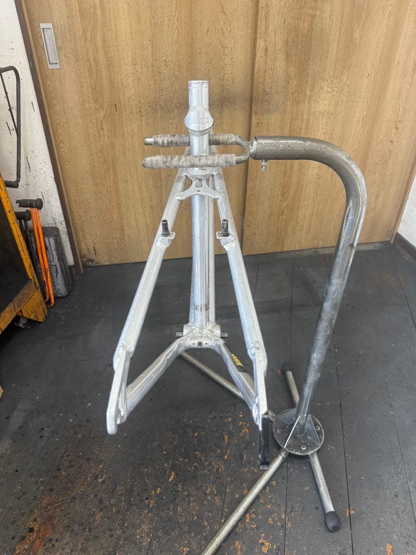 中古 マウンテンバイク　26インチ用　アルミフレーム GT allterra