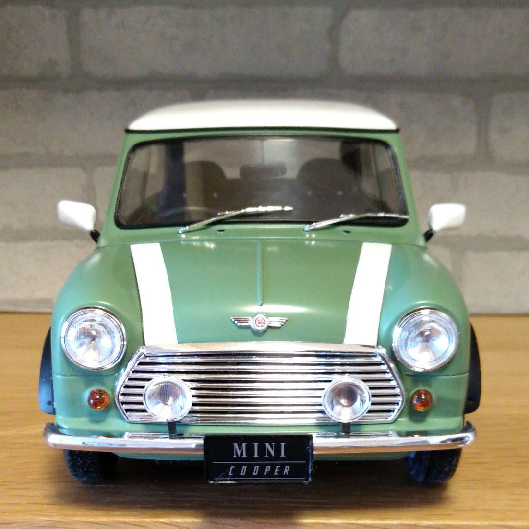 タミヤ　ローバーミニクーパー1.3i　完成品