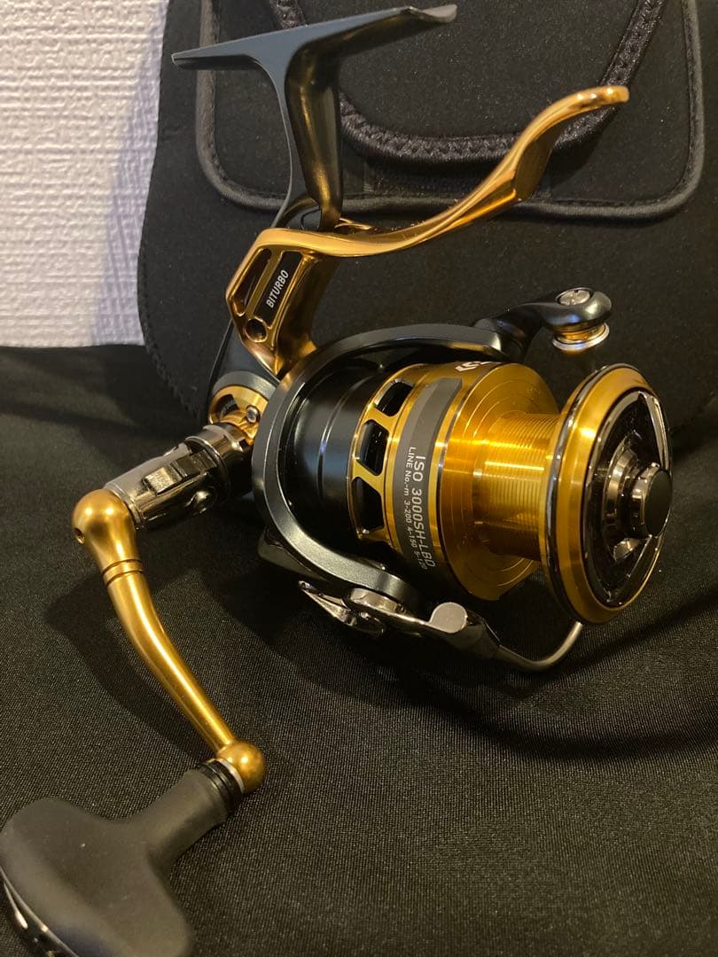 ダイワ18トーナメントISO 3000SH-LBD