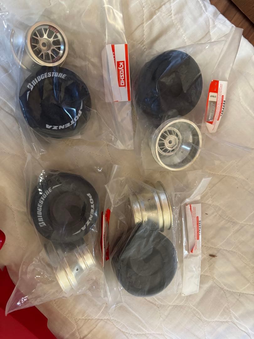 ディアゴスティーニ フェラーリラジコンカー F2004 未走行 ガソリン