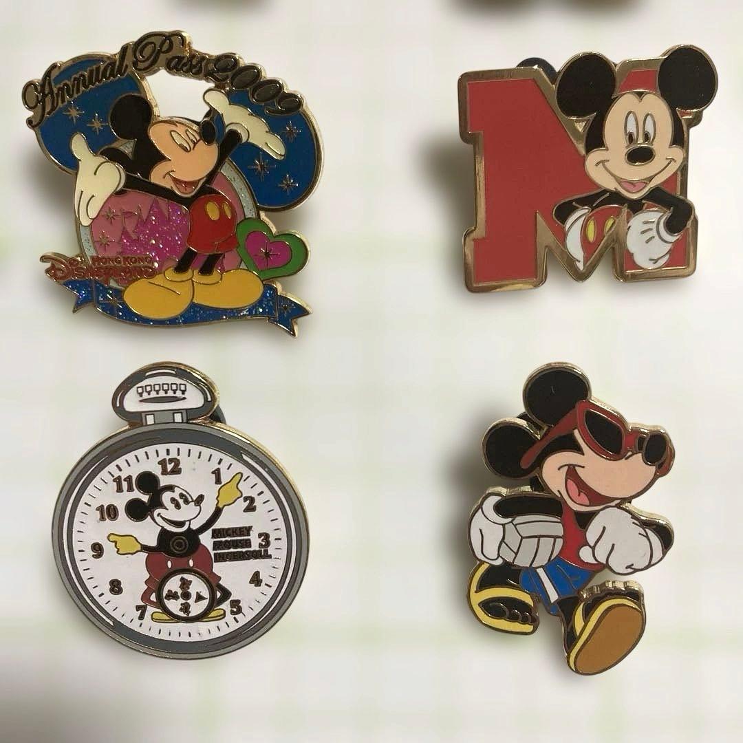 ディズニー　ピンバッジ　17点