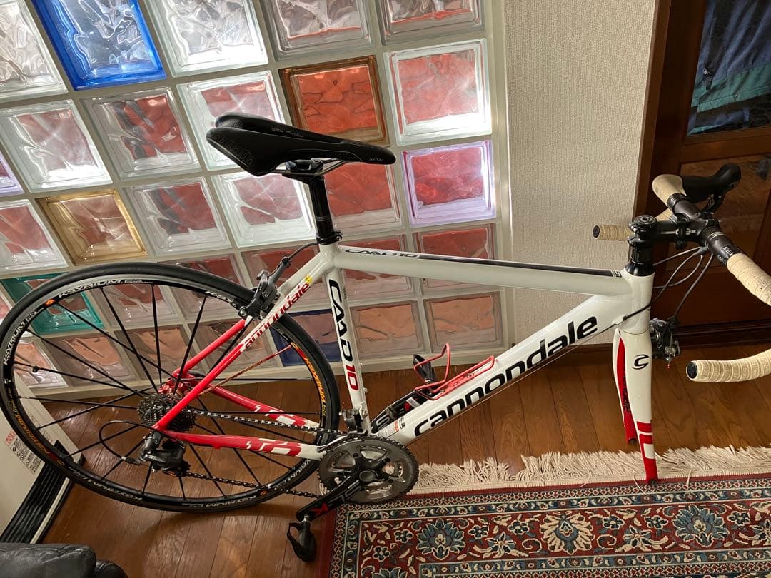 Cannondale CAAD 10 ロードバイク