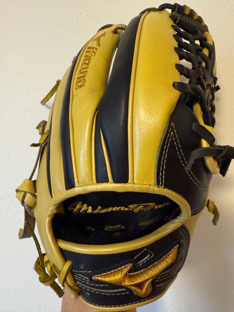 【定価8万強】ミズノプロ 西川モデルオーダーグラブ　軟式 シャンパンイエロー