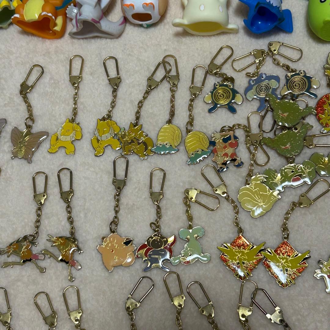 ポケモン　フィギュア　モンコレ　ポケモンキッズ　メタルキーホルダー　まとめ売り