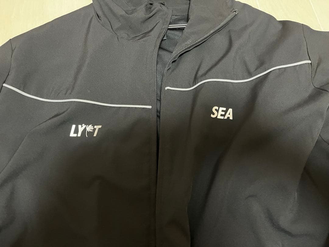 LYFT コラボパーカー