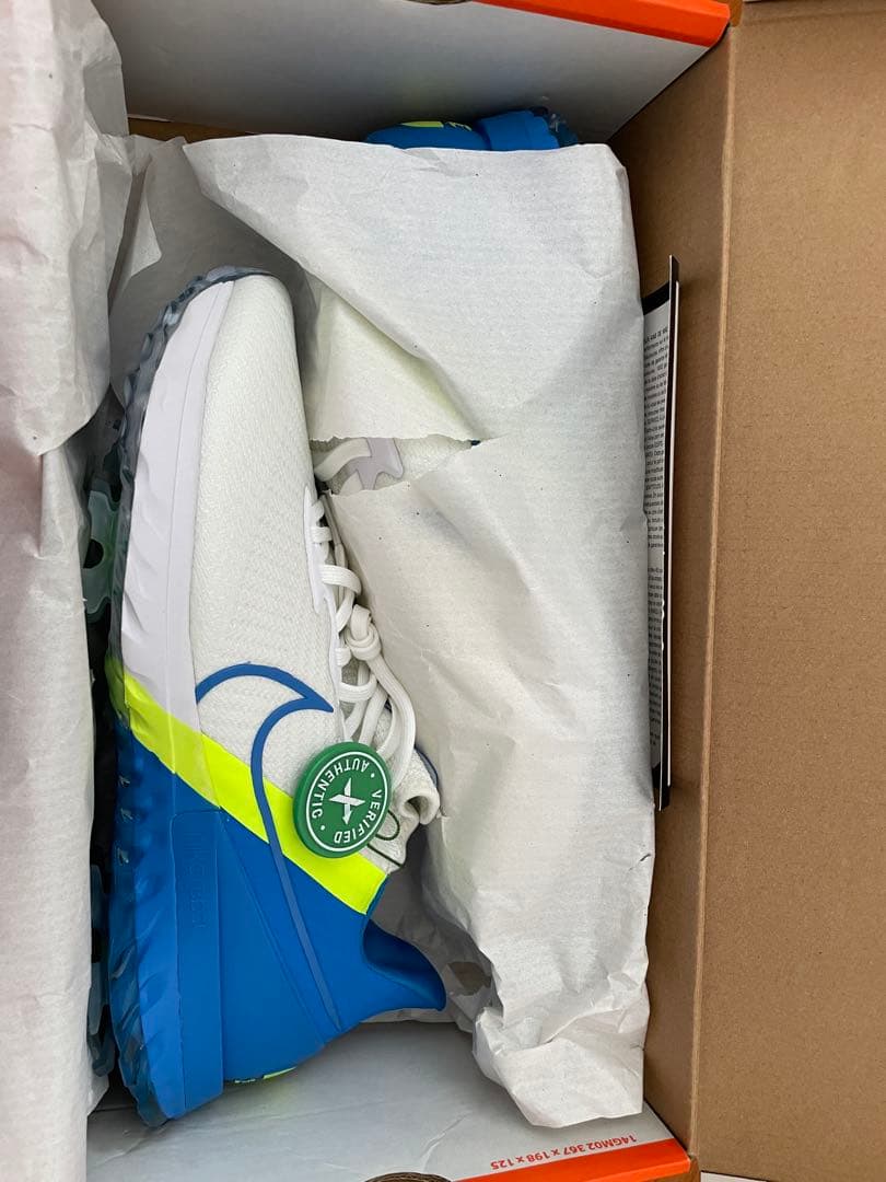 新品未使用　NIKE(ナイキ)エアズーム インフィニティ ツアー 28.5cm