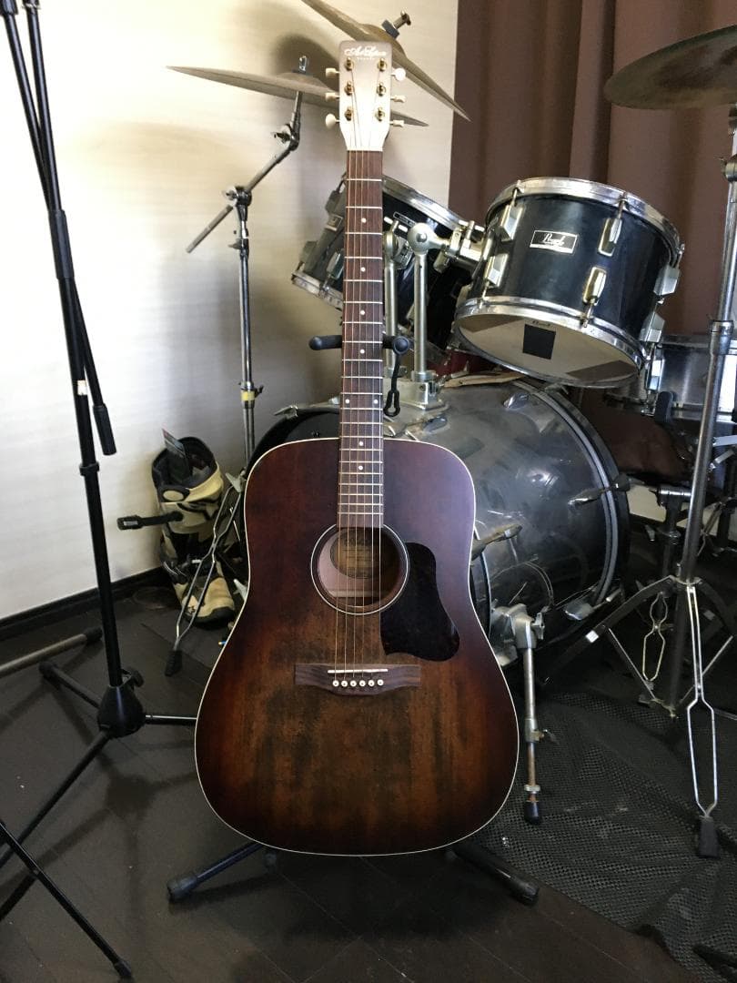 ギター Art & Lutherie Americana Bourbon Burs