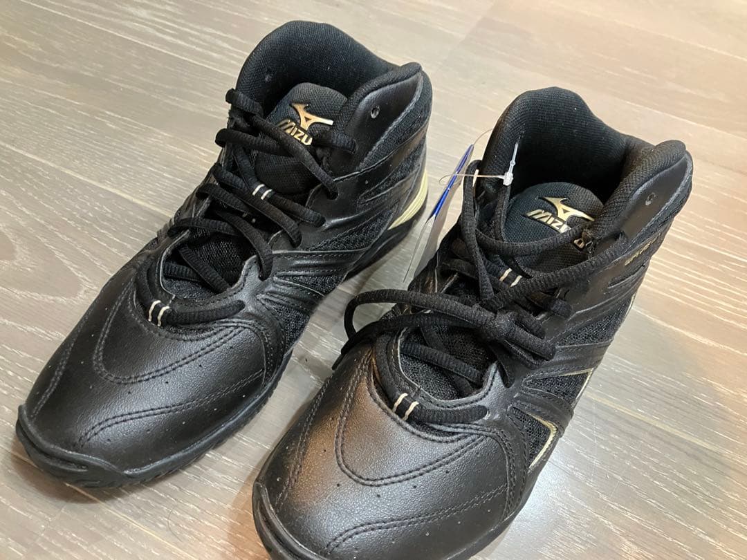 Mizuno フィットネスシューズ　ブラック ハイカット　レディース23cm