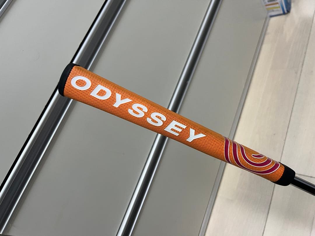 ODYSSEY WHITE RIZE V-LINE 5 SH パター