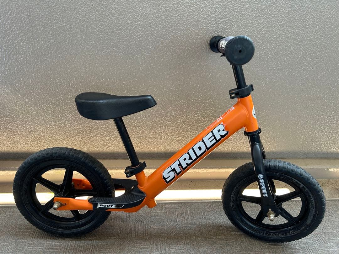 STRIDER バランスバイク オレンジ 12インチ