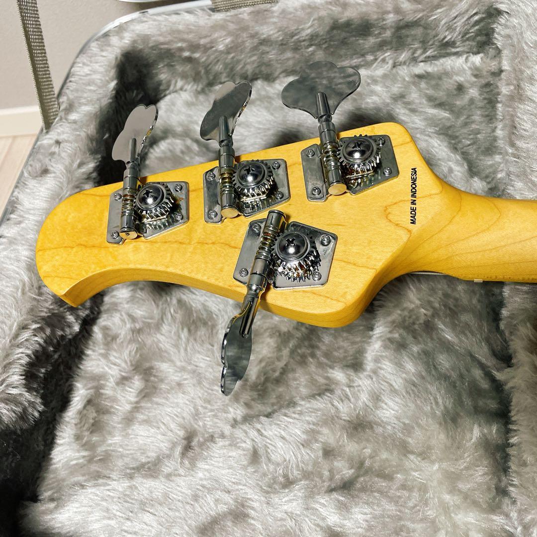 美品Sterling by MUSICMAN Ray24CA