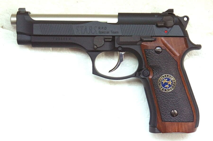 東京マルイ バイオハザード サムライエッジ改クリスレッドフィールド 15周年版