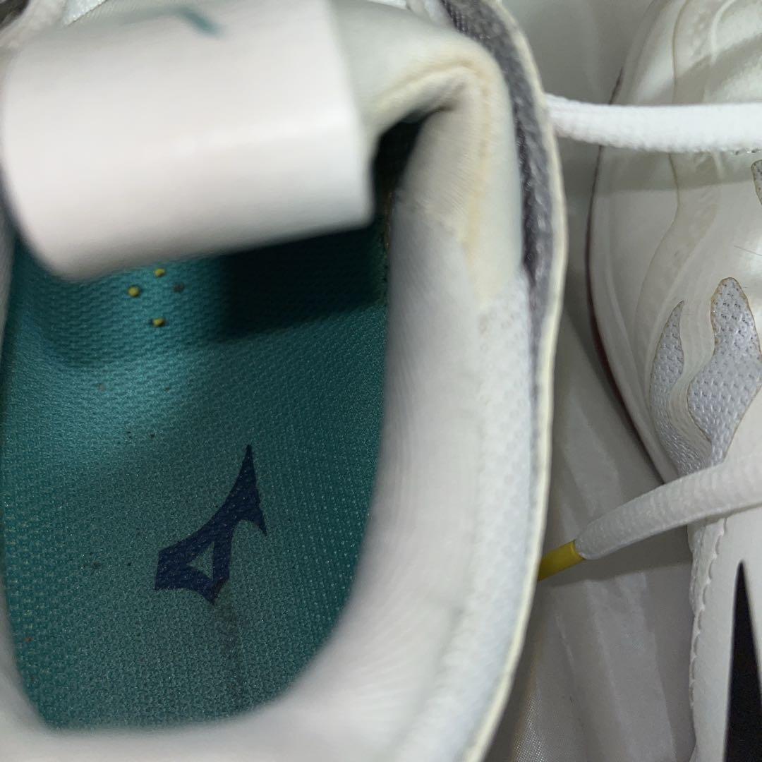 ⭐️Mizuno⭐️ミズノウエーブモーメンタム2(バレーボール)ホワイト