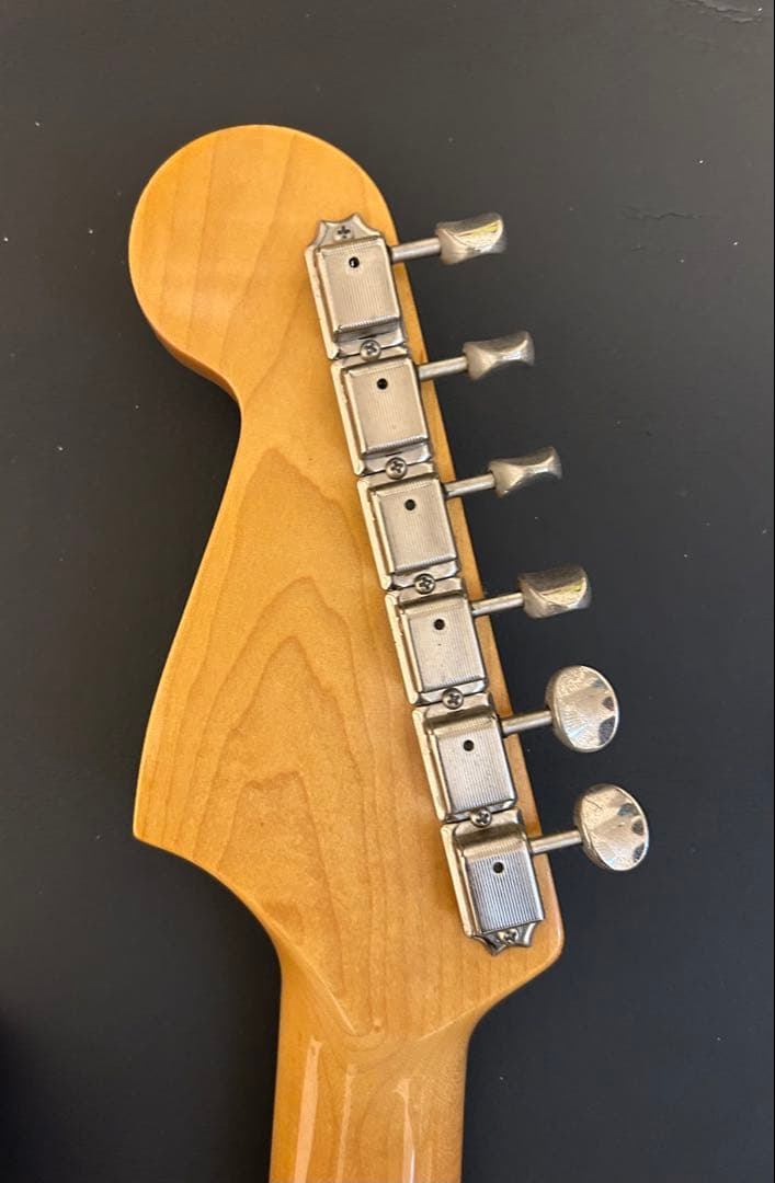 Fender japan Jazzmaster サンバースト