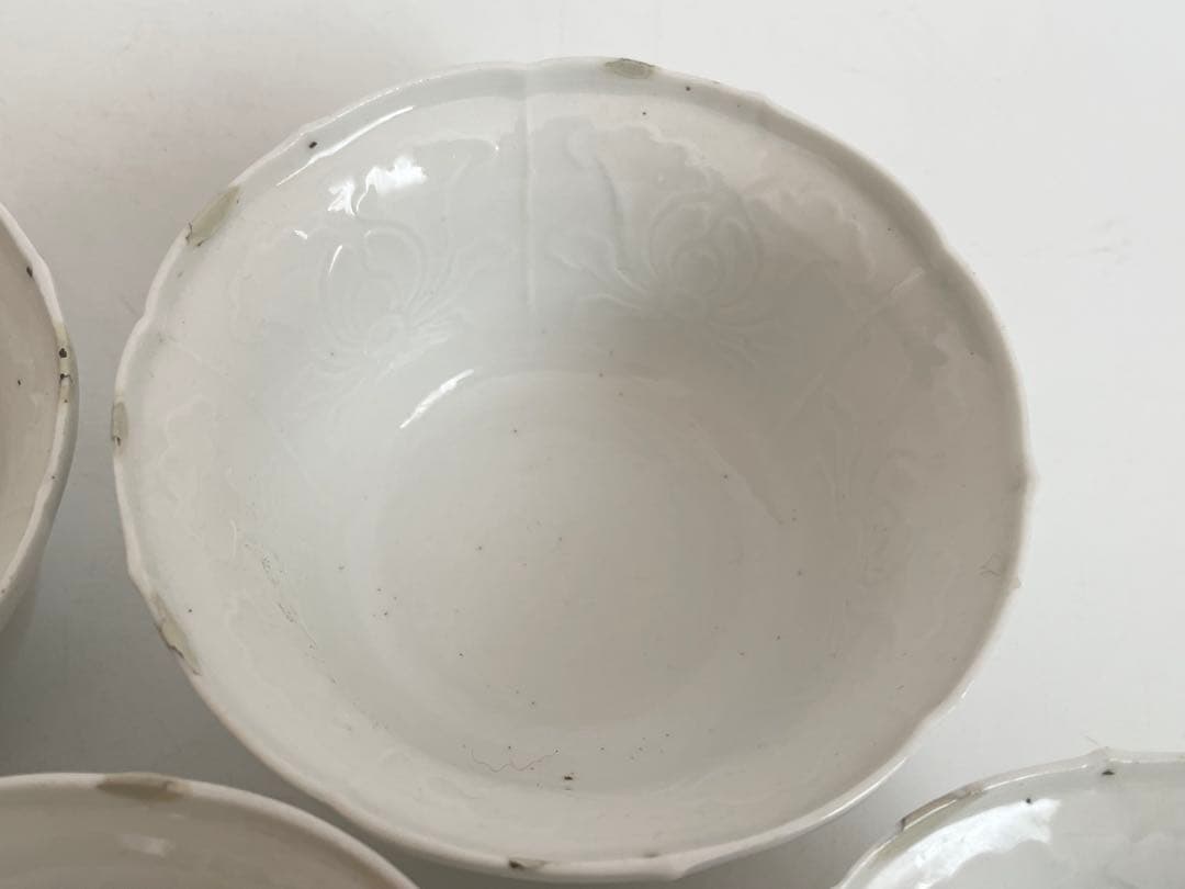 骨董　アンティーク　古伊万里　白磁陽刻向付　5客　直しあり