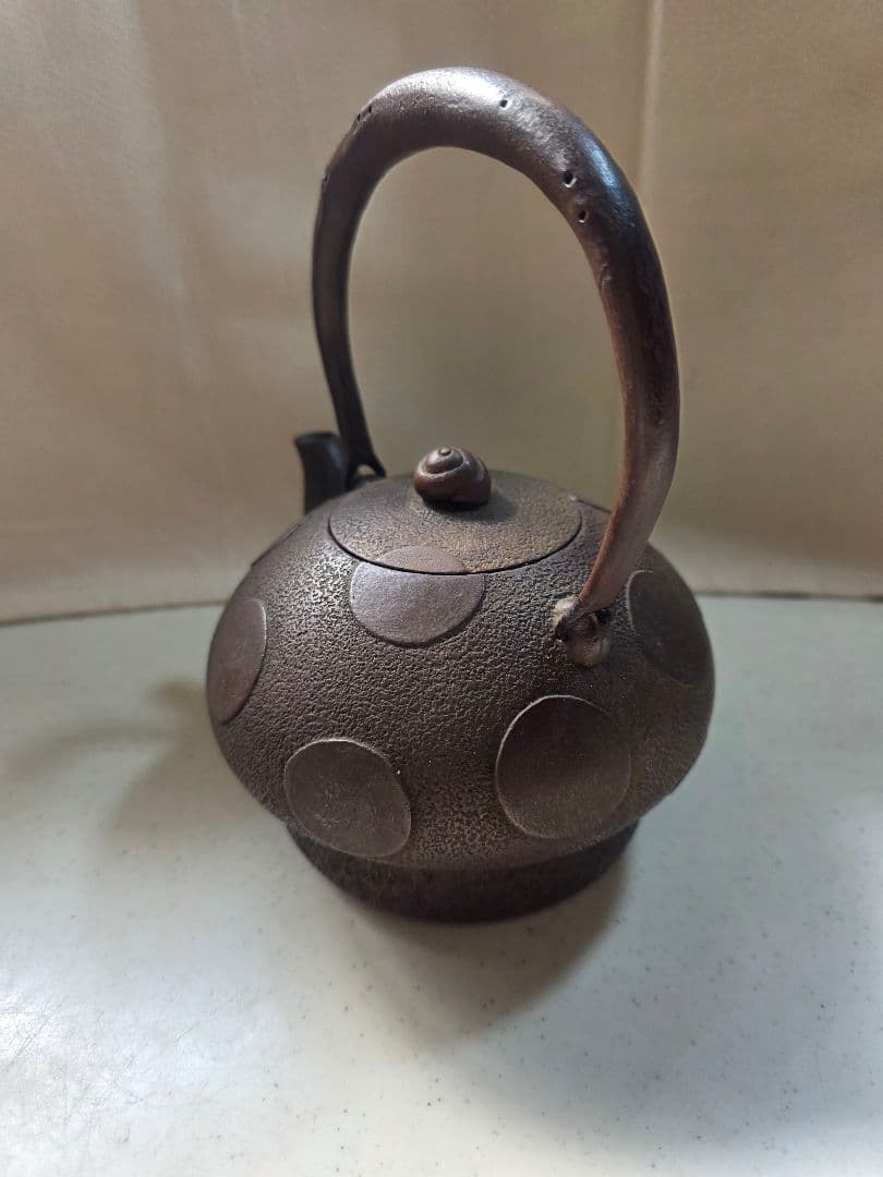 鉄瓶工房高橋　◇キノコで一休み◇　鉄瓶