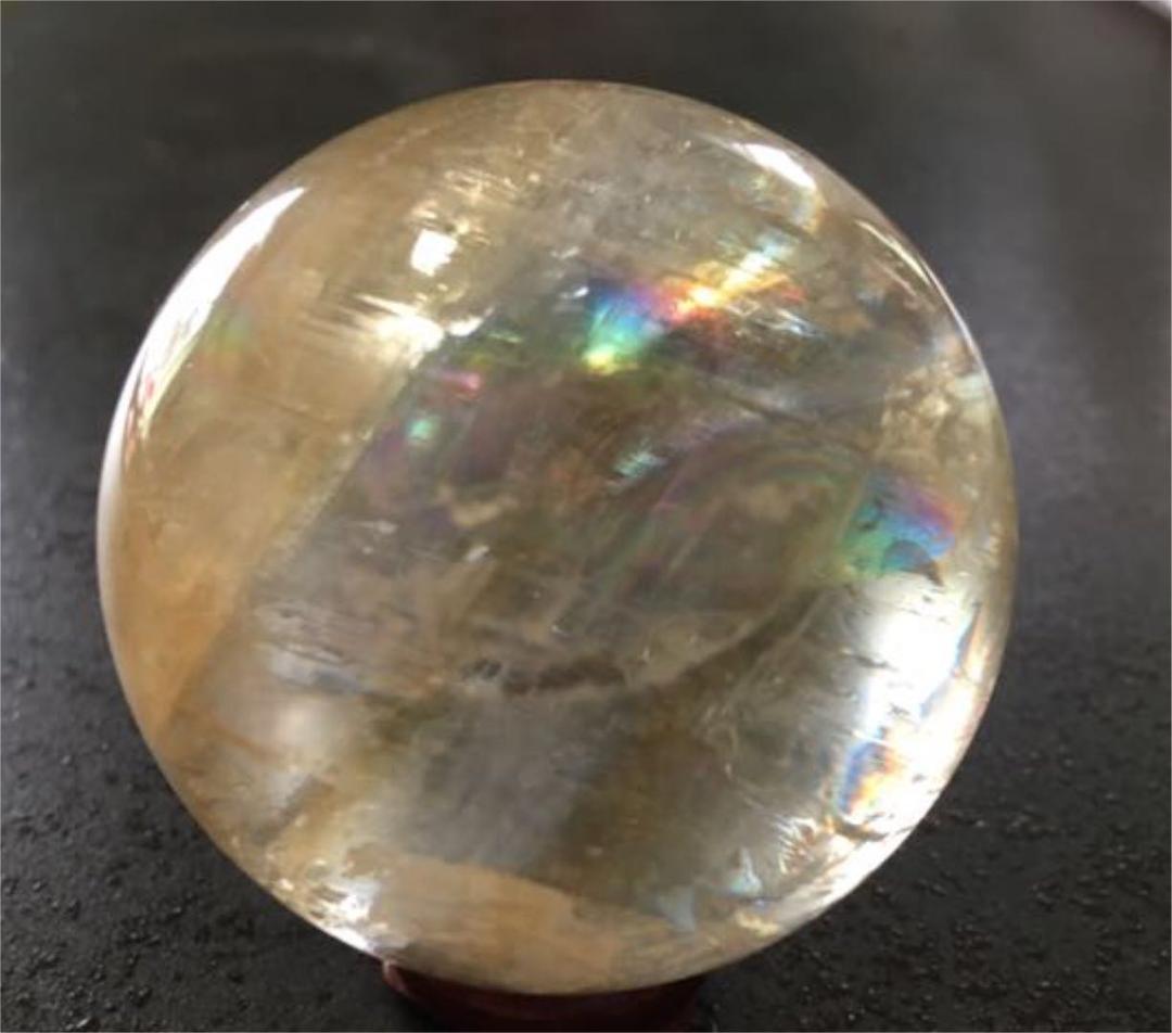 虹入り カルサイト丸玉55mm イエロー