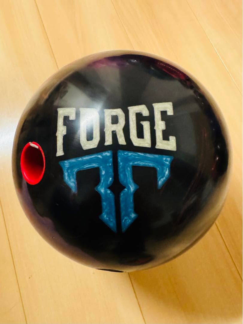 Motiv フォージ・エンバー　モーティブ　15P ボウリング　ボール
