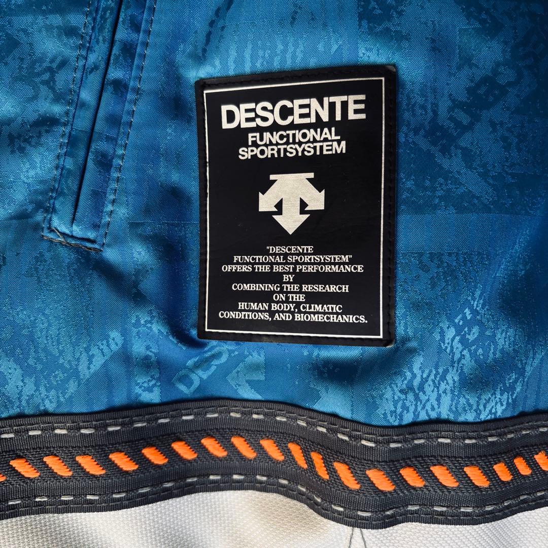 OI11 DESCENTE スイス代表 スキーウェア 上下 L DERMIZAX