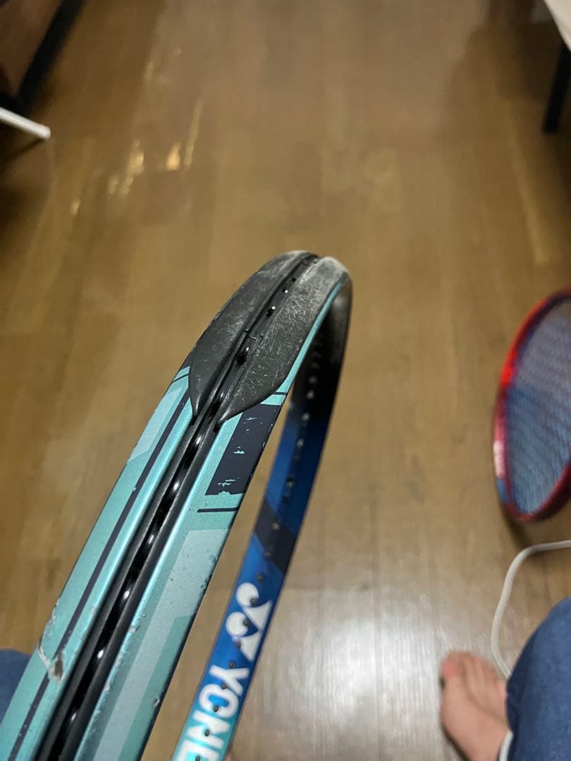 YONEX テニスラケット　イーゾーン 100インチ 300g G3