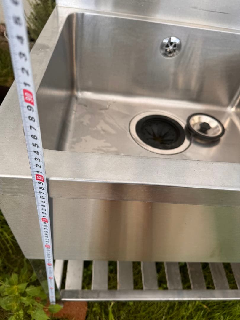 ステンレススチール製  2シンク シンク台 ストレージラック付き　蛇口4個付き
