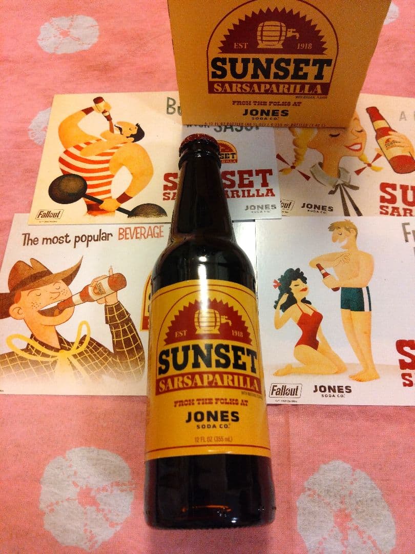 フォールアウト　サンセット・サルサパリラ4本　キャリーケース　ポストカード四枚付