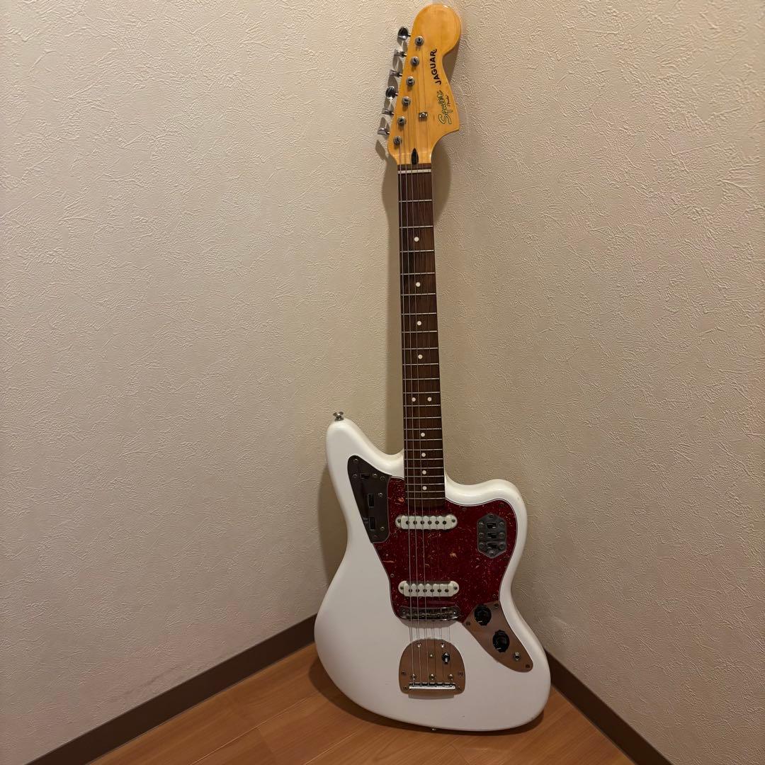 く*ち様 Squier by Fender Jaguar
