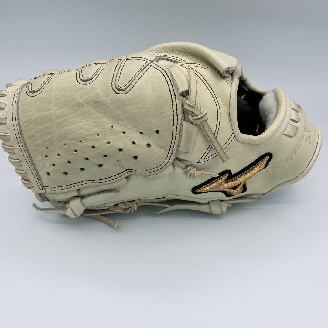 Mizuno Pro 軟式グローブ 22モデル投手用 クリーム色 収納袋付き　左