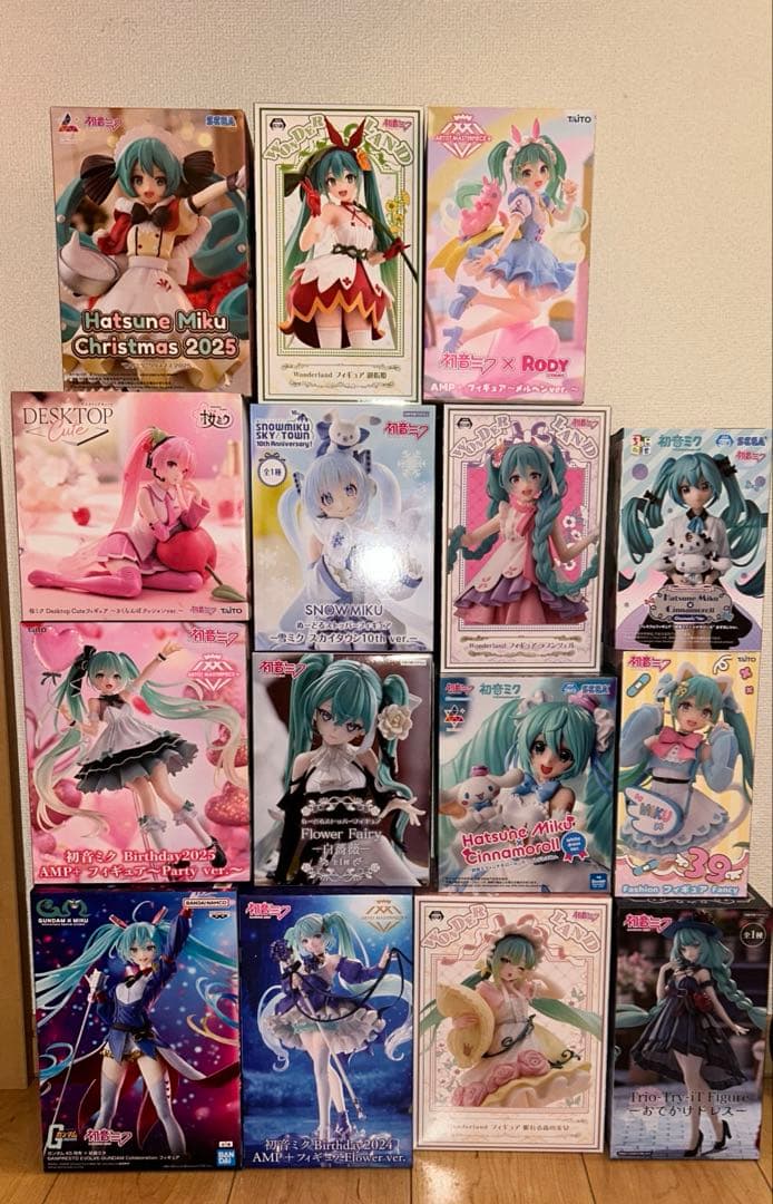 初音ミク　フィギュア　15個　まとめ売り　AMP シナモロール　ぬーどる