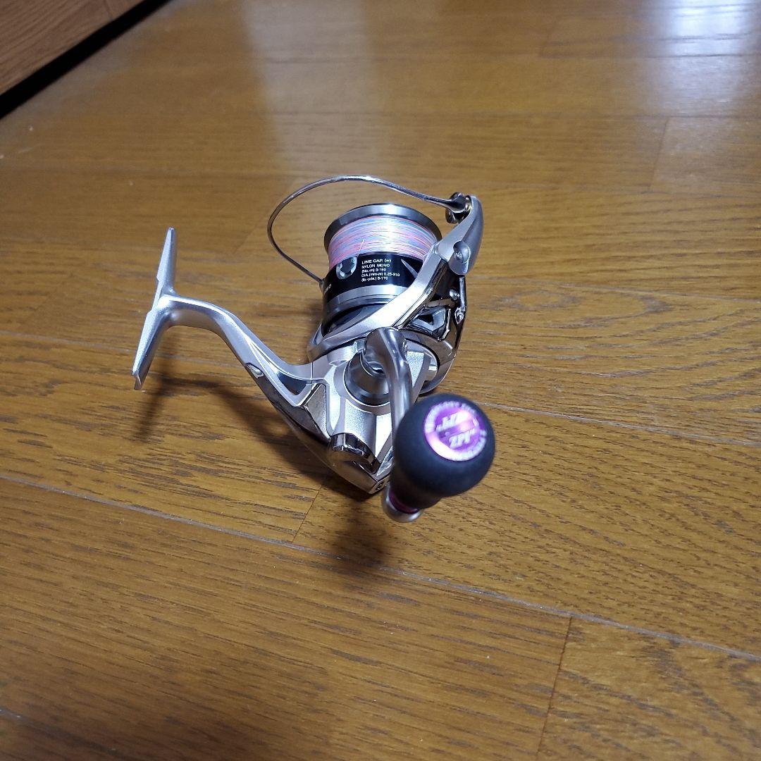 【シマノ】15ストラディックC3000HG、ZPIノブ付