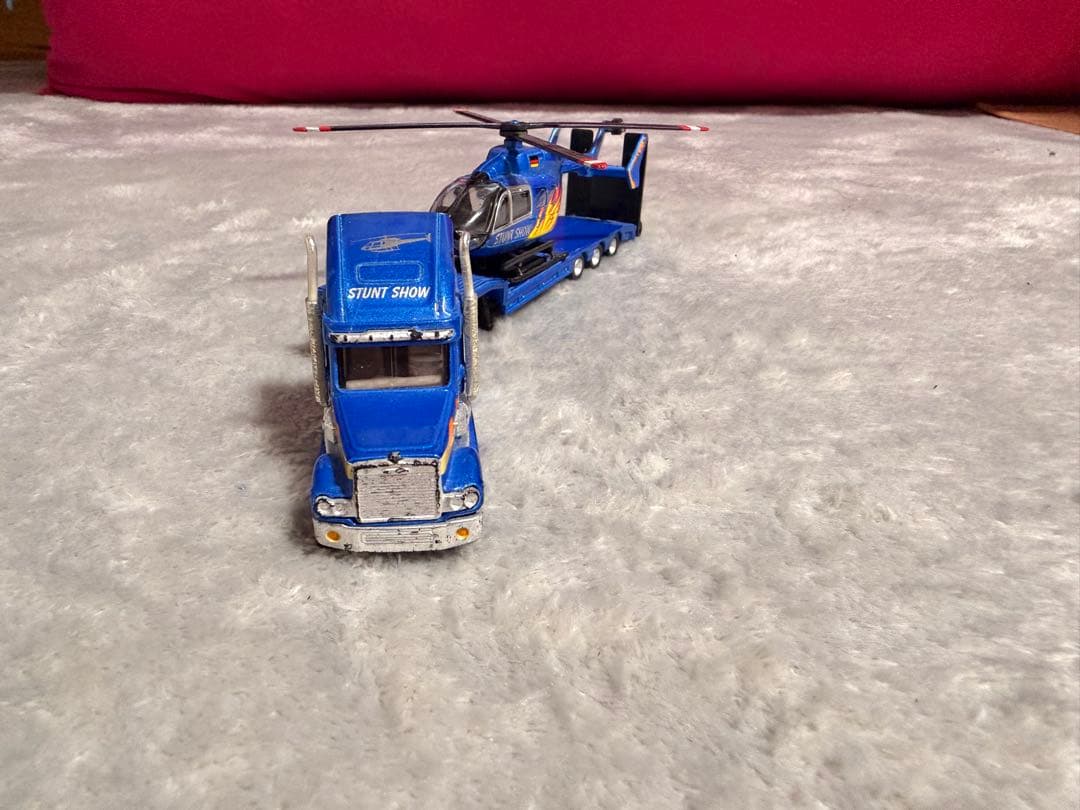 Siku Super 1853 ヘリコプター輸送トレーラー