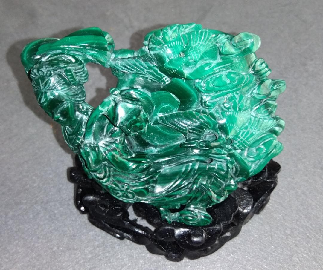 クジャク石【マラカイト】吉祥天女像台座 極細工 逸品 置物