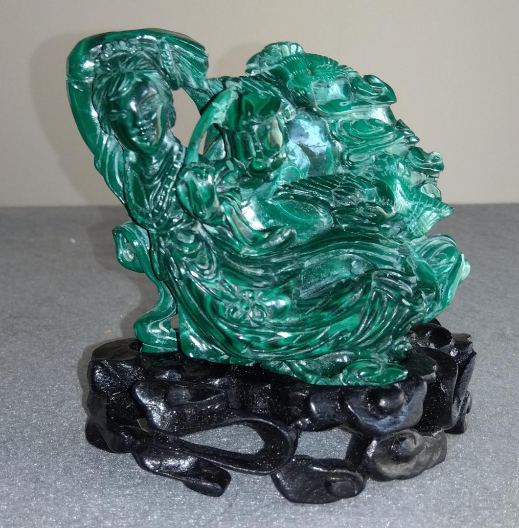 クジャク石【マラカイト】吉祥天女像台座 極細工 逸品 置物