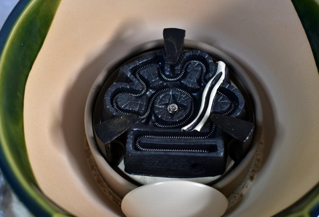 値下げ、野々田風炉型紅鉢織部焼　電熱器　ヒータ－　お茶道具／共箱