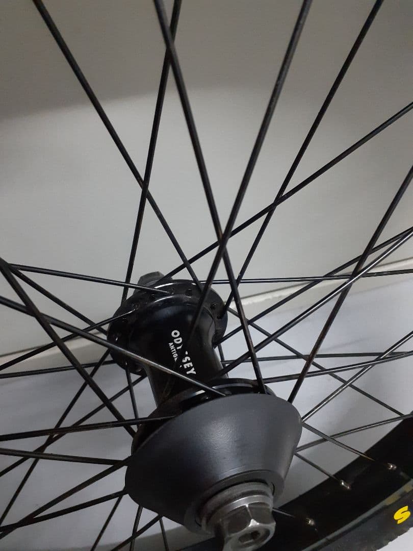 最終値下げ(^^)　ODYSSEY　bmx　リアホイール　カセットハブ